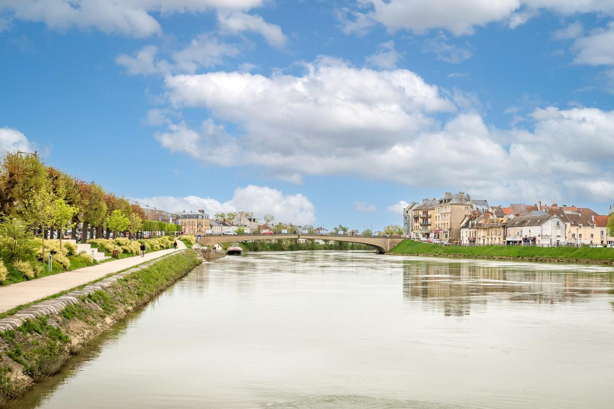 Esope By Kleidos-Ravissant T2 En Plein Centre De Château-Thierry Dış mekan fotoğraf